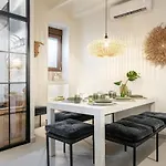 Casa Roques 16 *